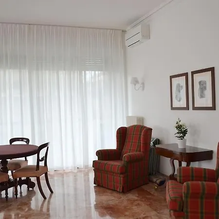 Apartament Mascagni 2 *